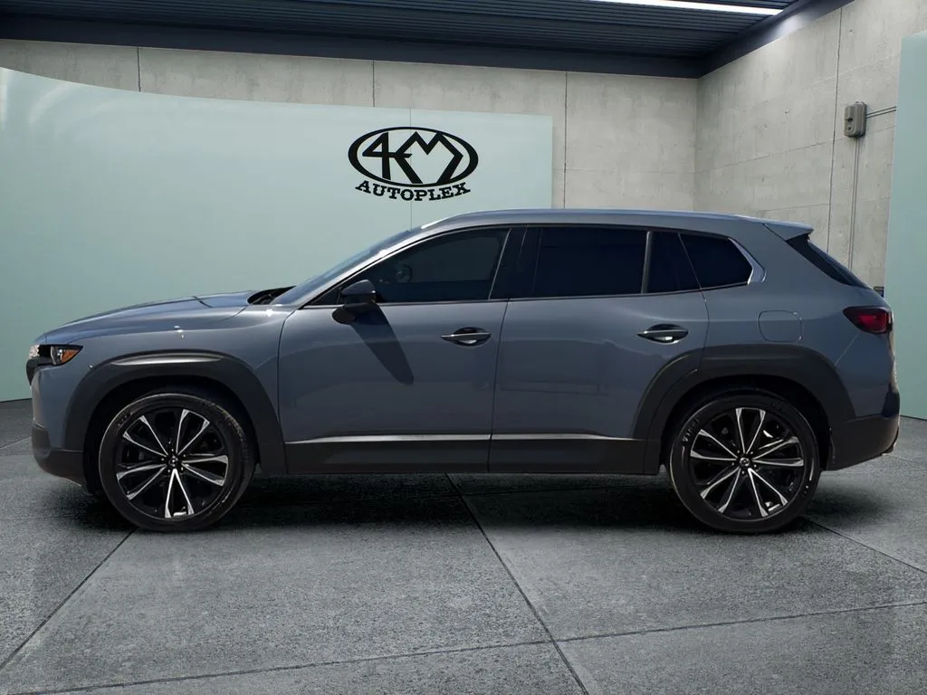 Mazda CX-50 photo 6