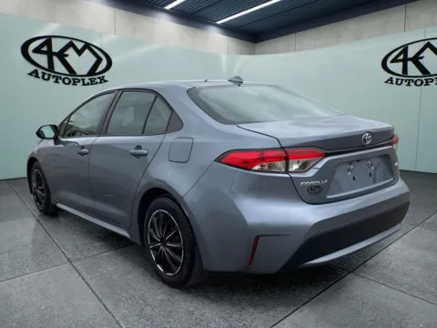 More photos of 2021 Toyota Corolla LE at 4M Autoplex - Industrial Blvd, TX