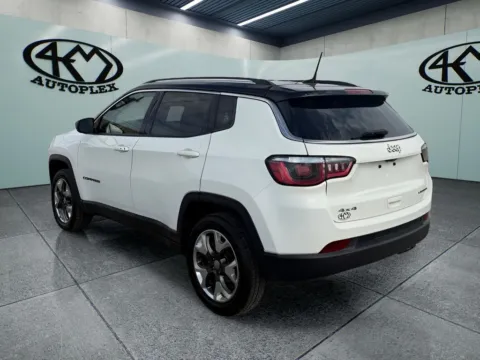 More photos of 2020 Jeep Compass Limited at 4M Autoplex - Industrial Blvd, TX