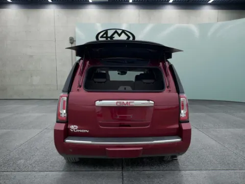More photos of 2016 GMC Yukon Denali at 4M Autoplex - Industrial Blvd, TX