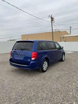 Another view of 2018 Dodge Grand Caravan SE for sale in Abilene, TX at 4M Autoplex - Industrial Blvd