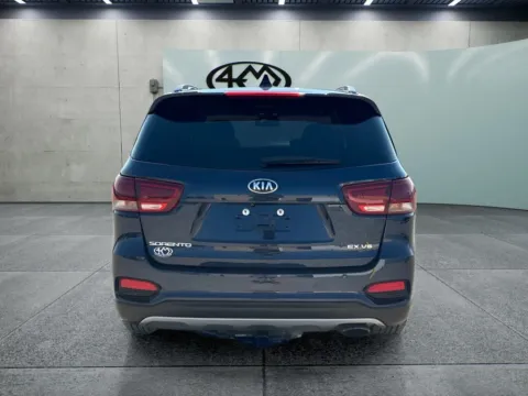 More photos of 2019 Kia Sorento EX at 4M Autoplex - Industrial Blvd, TX