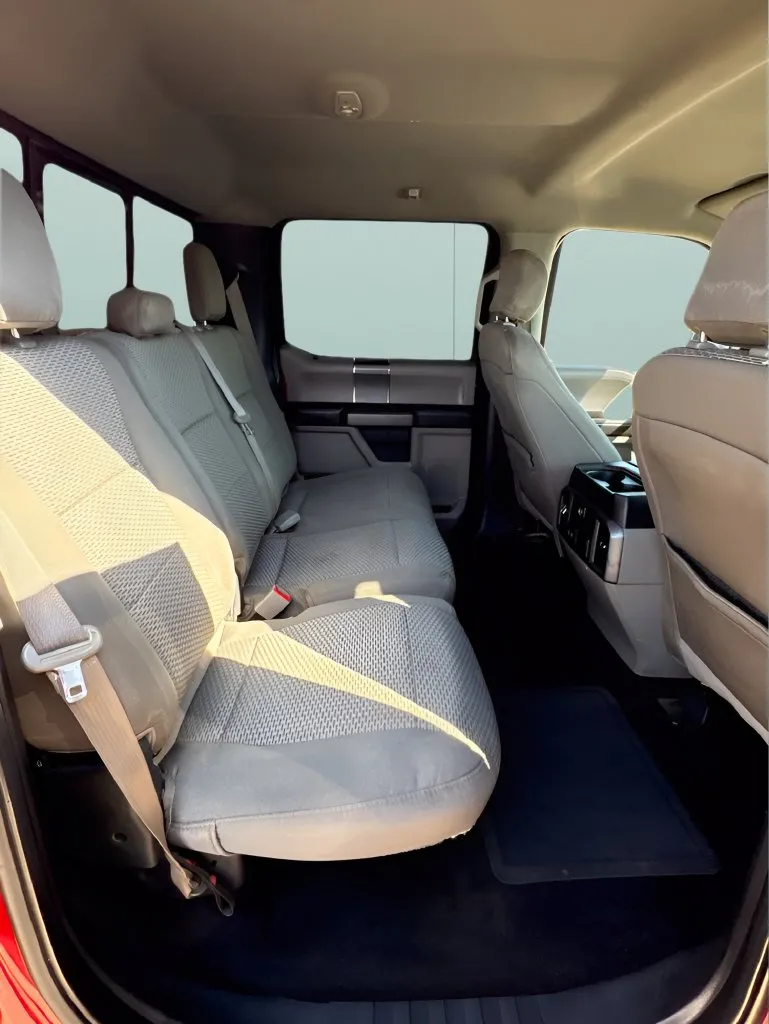 Ford F-150 photo 18