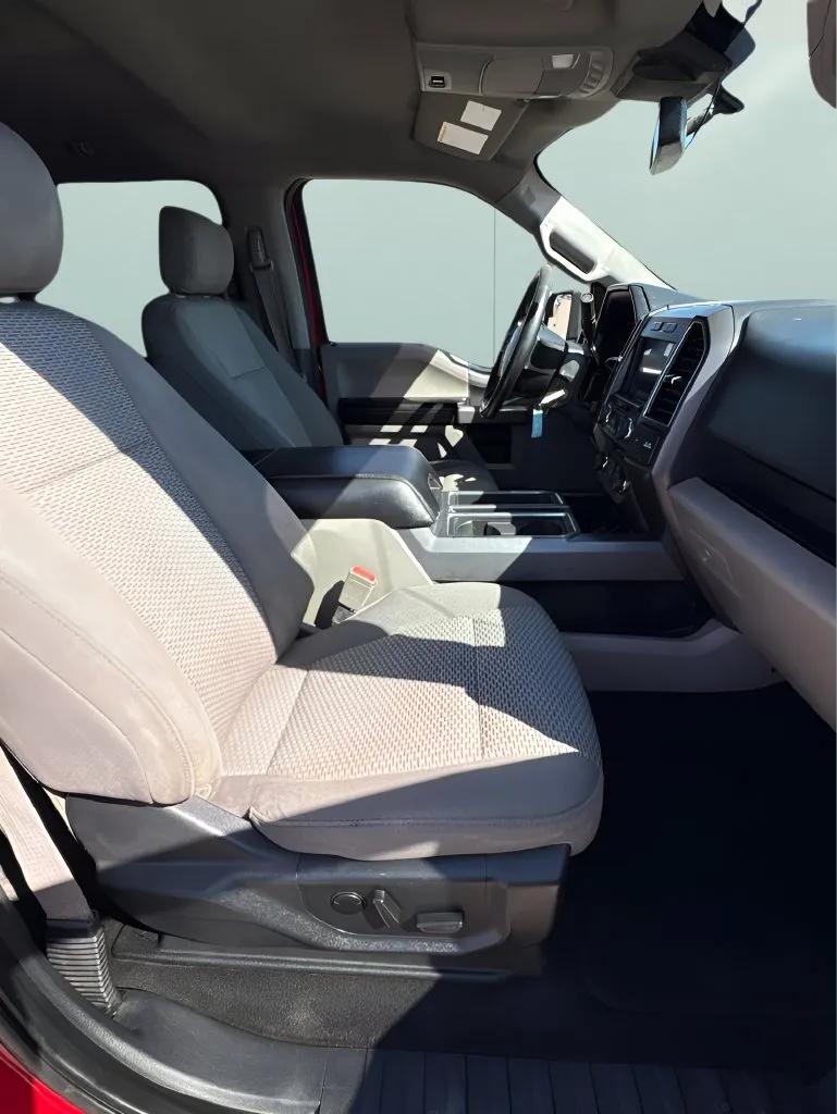 Ford F-150 photo 20