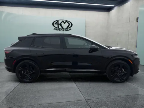 Photos of 2026 Chevrolet Equinox EV RS for sale in Abilene, TX at 4M Autoplex - Industrial Blvd