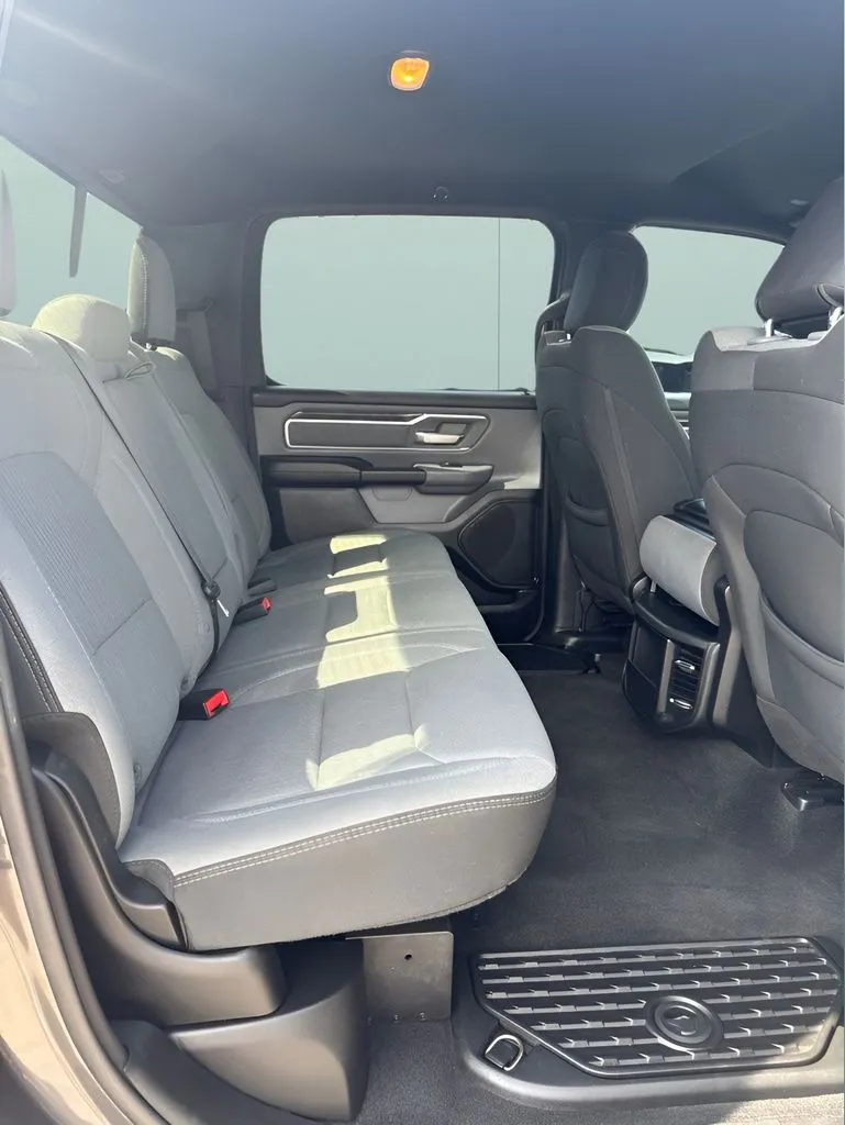 Ram 1500 photo 15