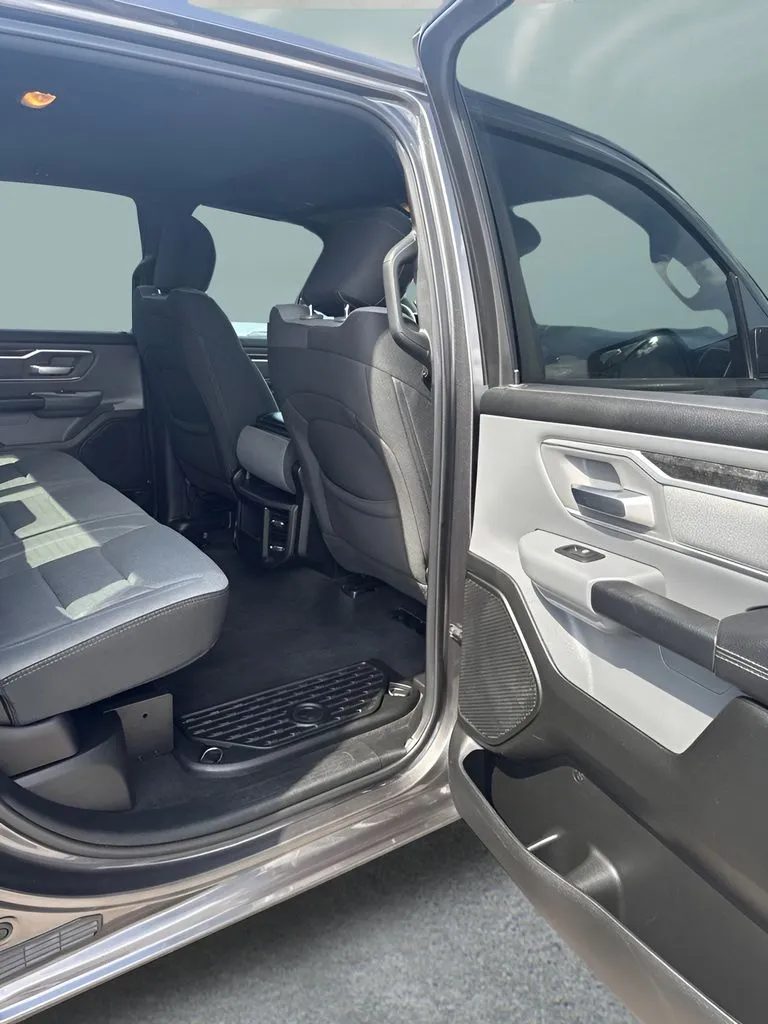 Ram 1500 photo 16