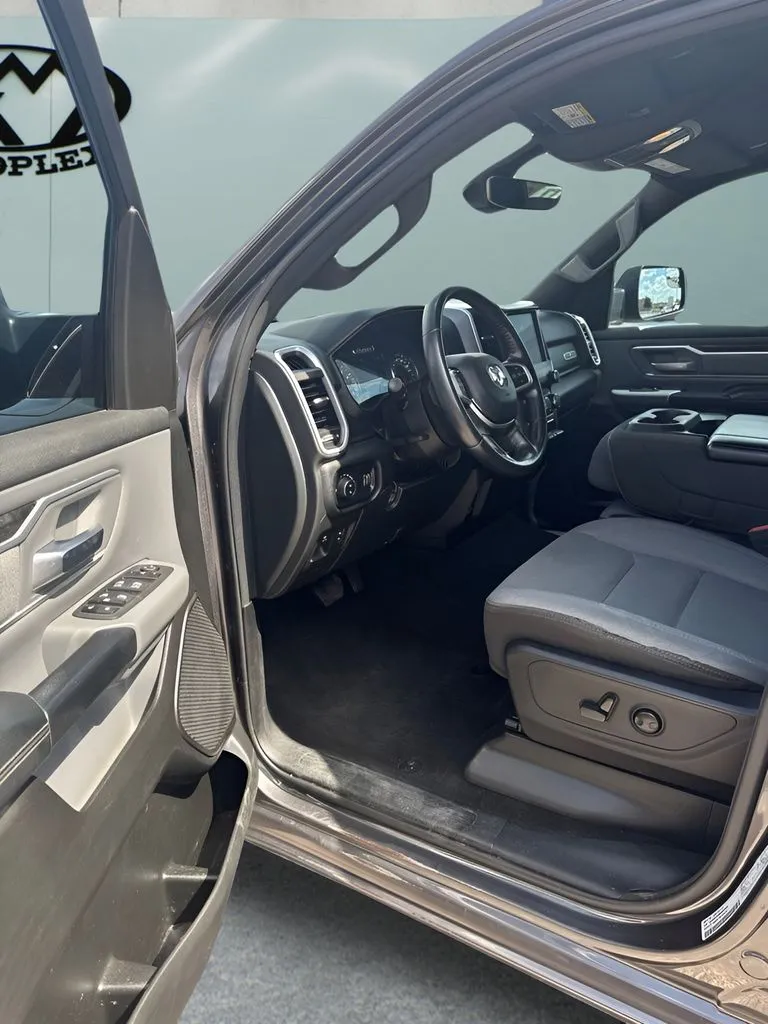 Ram 1500 photo 12