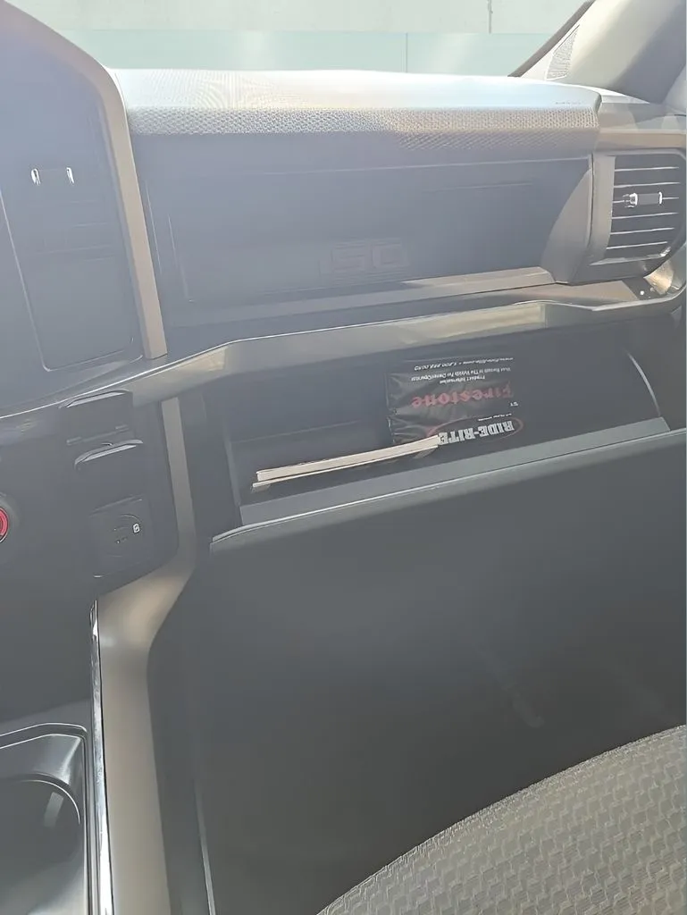 Ford F-150 photo 26