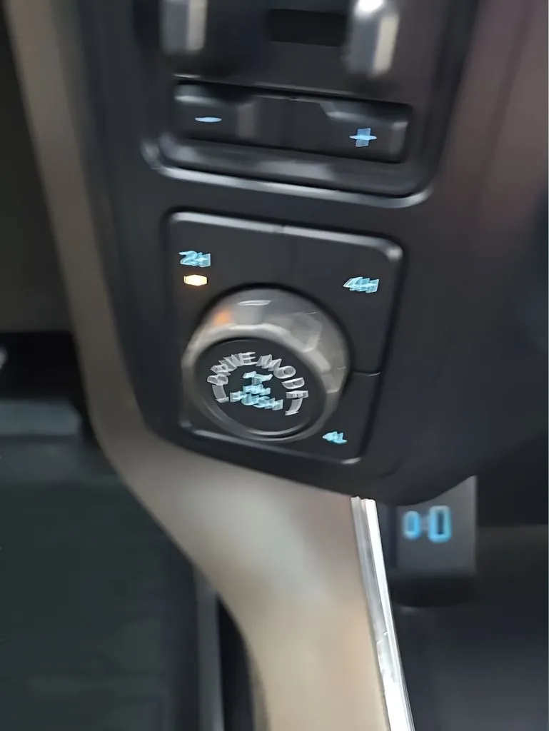 Ford F-150 photo 24