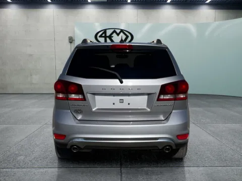 More photos of 2017 Dodge Journey Crossroad at 4M Autoplex - Industrial Blvd, TX