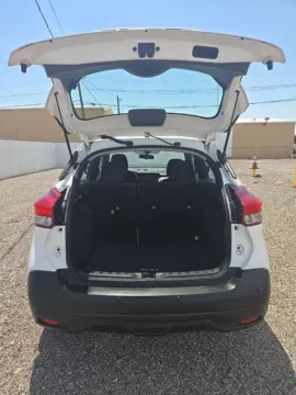 More photos of 2020 Nissan Kicks S at 4M Autoplex - Industrial Blvd, TX