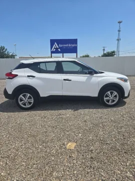 Photos of 2020 Nissan Kicks S for sale in Abilene, TX at 4M Autoplex - Industrial Blvd