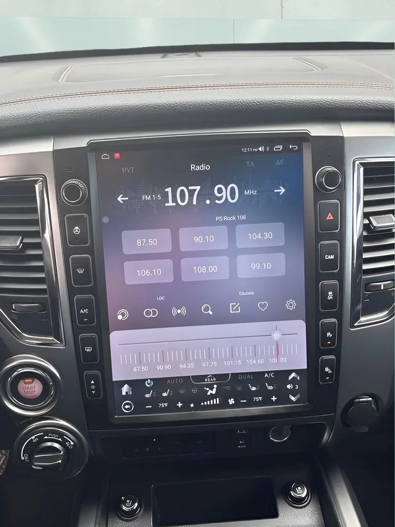 Nissan Titan photo 21