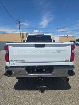 More photos of 2022 Chevrolet Silverado 3500HD LTZ at 4M Autoplex - Industrial Blvd, TX