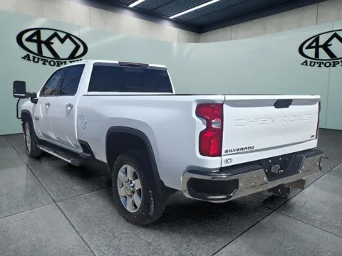 More photos of 2022 Chevrolet Silverado 3500HD LTZ at 4M Autoplex - Industrial Blvd, TX