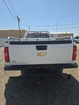 More photos of 2011 Chevrolet Silverado 3500HD LT at 4M Autoplex - Industrial Blvd, TX