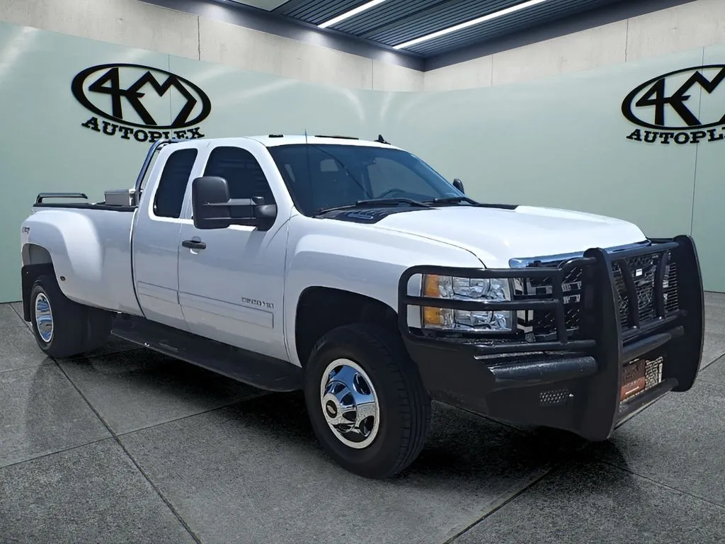 White 2011 Chevrolet Silverado 3500HD LT for sale in Abilene, TX