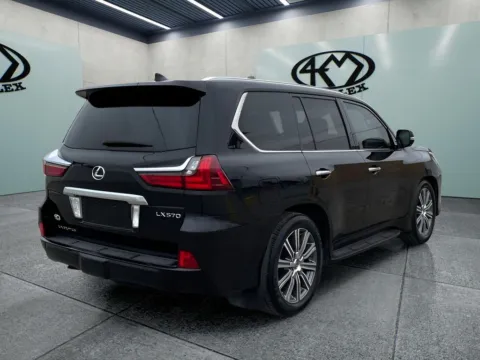 Another view of 2016 Lexus LX 570 for sale in Abilene, TX at 4M Autoplex - Industrial Blvd