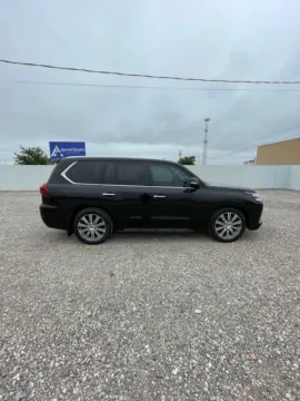 Photos of 2016 Lexus LX 570 for sale in Abilene, TX at 4M Autoplex - Industrial Blvd