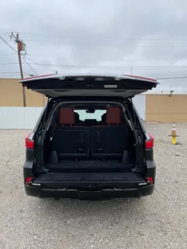More photos of 2016 Lexus LX 570 at 4M Autoplex - Industrial Blvd, TX
