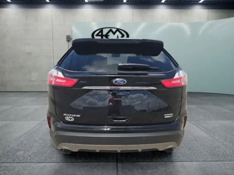 More photos of 2020 Ford Edge SEL at 4M Autoplex - Industrial Blvd, TX