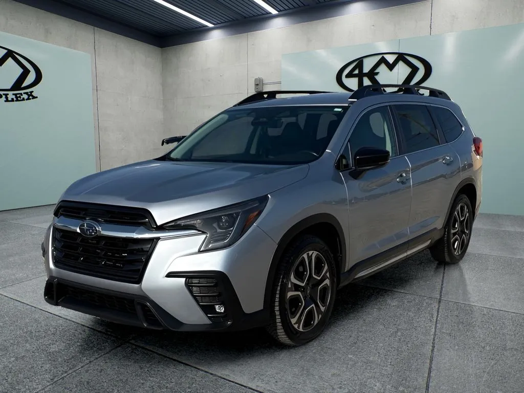 Subaru Ascent photo 7