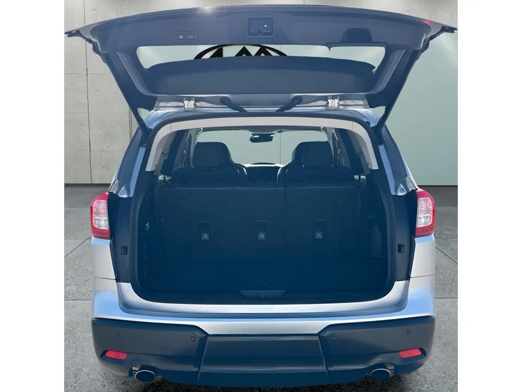 Subaru Ascent photo 9
