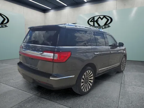 Another view of 2018 Lincoln Navigator Reserve for sale in Abilene, TX at 4M Autoplex - Industrial Blvd