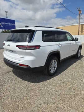 Another view of 2023 Jeep Grand Cherokee L Laredo for sale in Abilene, TX at 4M Autoplex - Industrial Blvd