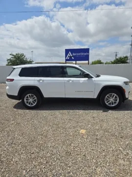 Photos of 2023 Jeep Grand Cherokee L Laredo for sale in Abilene, TX at 4M Autoplex - Industrial Blvd