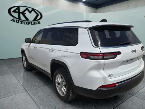 More photos of 2023 Jeep Grand Cherokee L Laredo at 4M Autoplex - Industrial Blvd, TX
