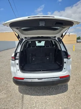 More photos of 2023 Jeep Grand Cherokee L Laredo at 4M Autoplex - Industrial Blvd, TX
