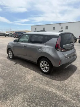 More photos of 2024 Kia Soul LX at 4M Autoplex - Industrial Blvd, TX