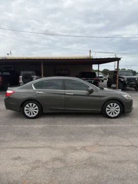 Photos of 2014 Honda Accord EX-L for sale in Abilene, TX at 4M Autoplex - Industrial Blvd