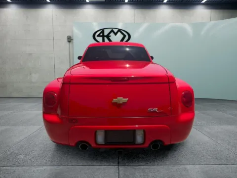 More photos of 2004 Chevrolet SSR at 4M Autoplex - Industrial Blvd, TX