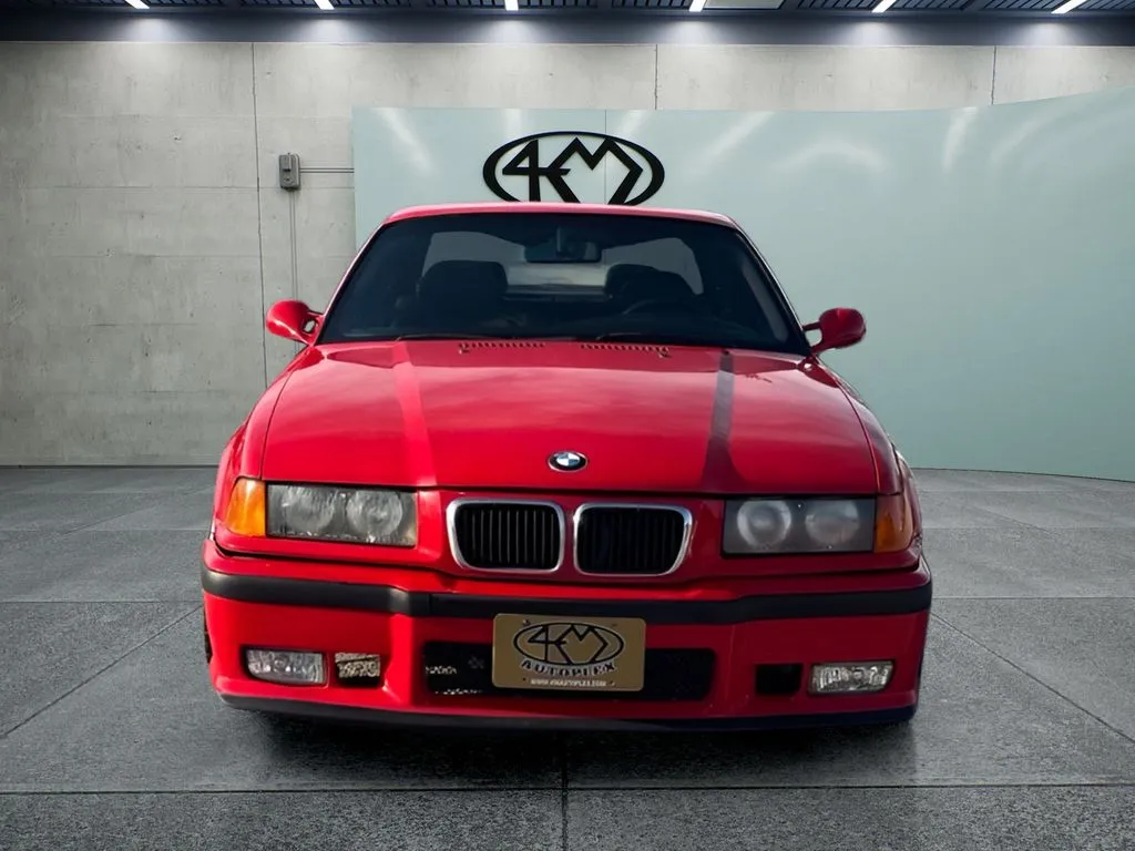BMW M3 photo 8