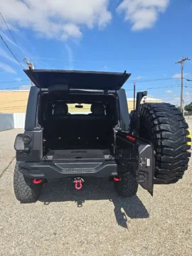 More photos of 2016 Jeep Wrangler Unlimited Rubicon at 4M Autoplex - Industrial Blvd, TX