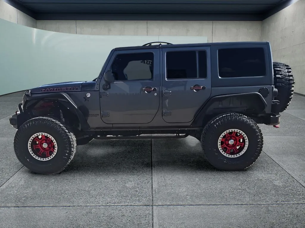 Jeep Wrangler photo 6