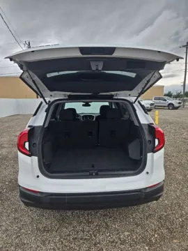 More photos of 2024 GMC Terrain SLE at 4M Autoplex - Industrial Blvd, TX