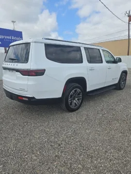 Another view of 2024 Jeep Wagoneer L Series II for sale in Abilene, TX at 4M Autoplex - Industrial Blvd