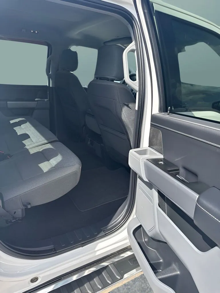 2024 Ford F-150 XLT - Photo 16
