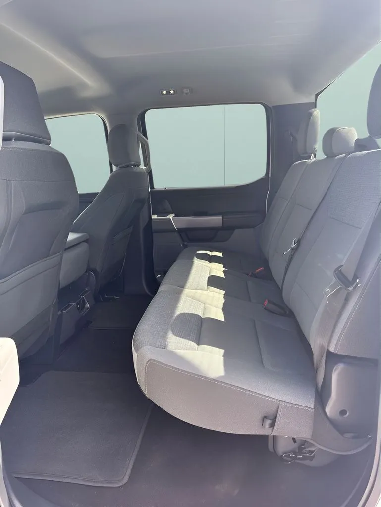 2024 Ford F-150 XLT - Photo 13