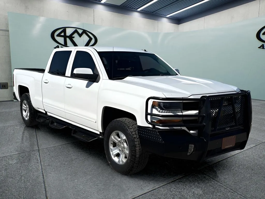 White 2018 Chevrolet Silverado 1500 LT for sale in Abilene, TX
