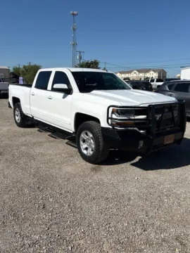 White 2018 Chevrolet Silverado 1500 LT for sale in Abilene, TX