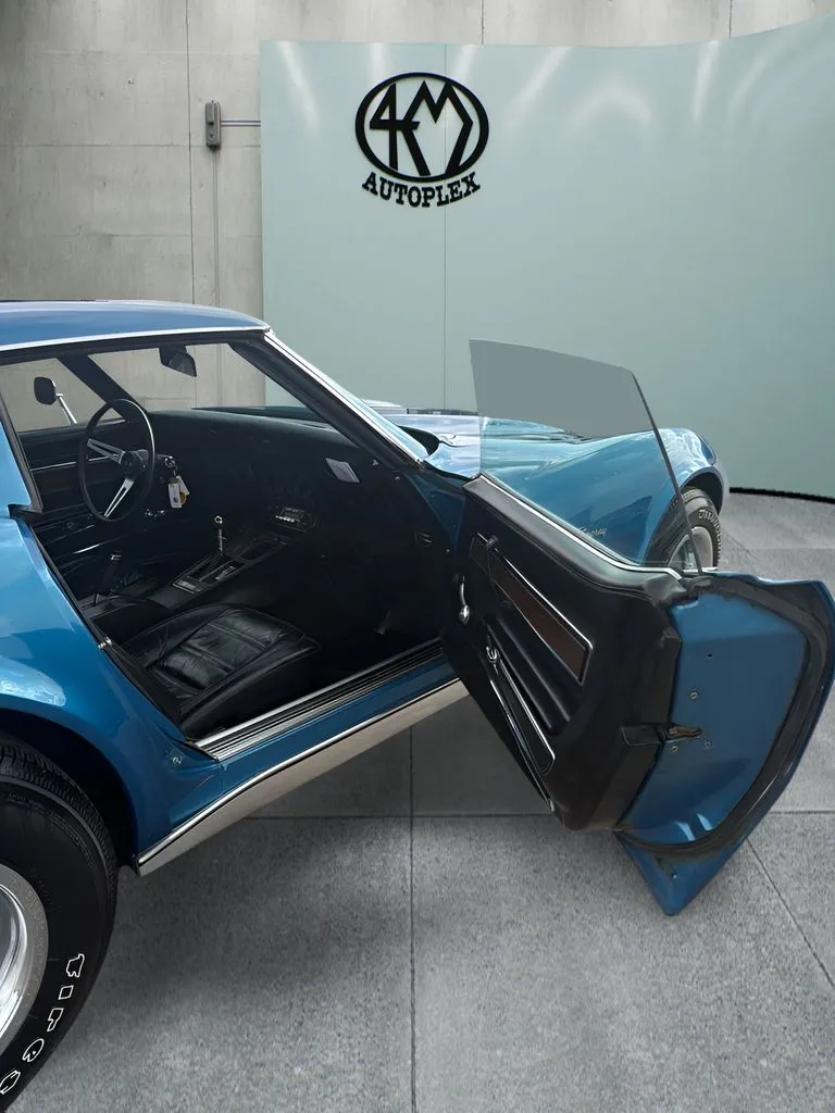 Chevrolet Corvette photo 18
