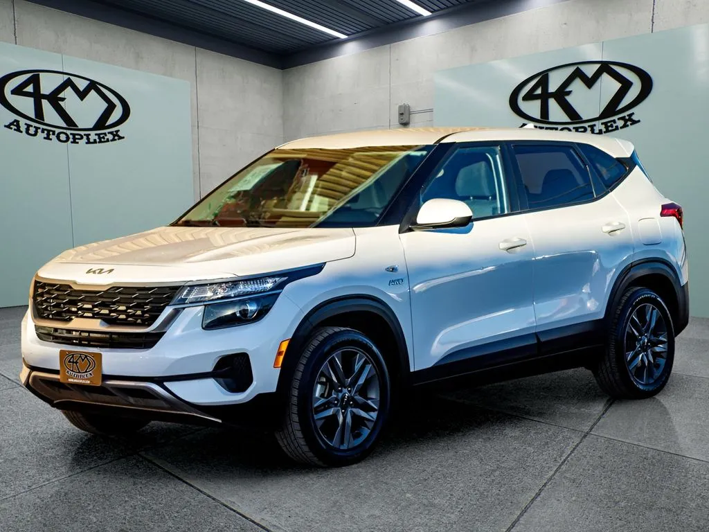 Kia Seltos photo 7
