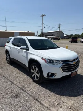 White 2021 Chevrolet Traverse LT Leather for sale in Abilene, TX