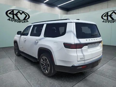 More photos of 2024 Jeep Wagoneer Series II at 4M Autoplex - Industrial Blvd, TX