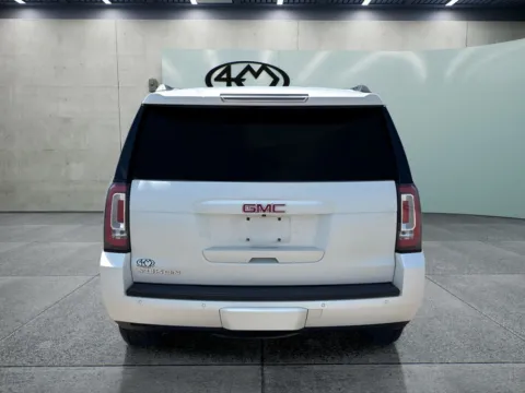 More photos of 2015 GMC Yukon SLT at 4M Autoplex - Industrial Blvd, TX